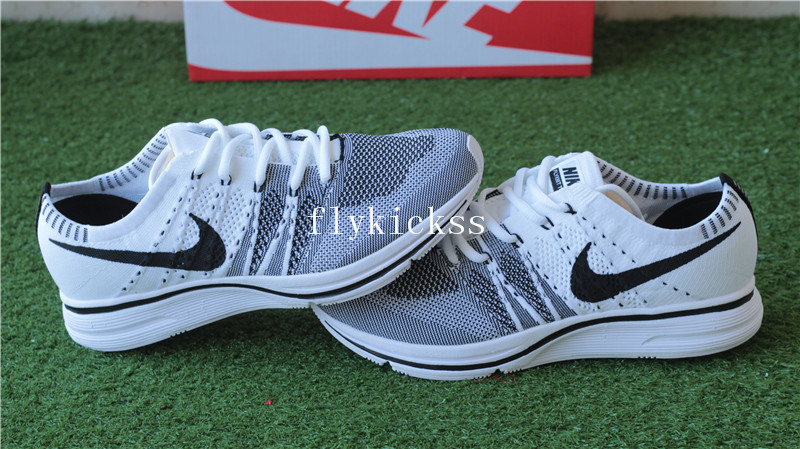Nike Flyknit Trainer White Black